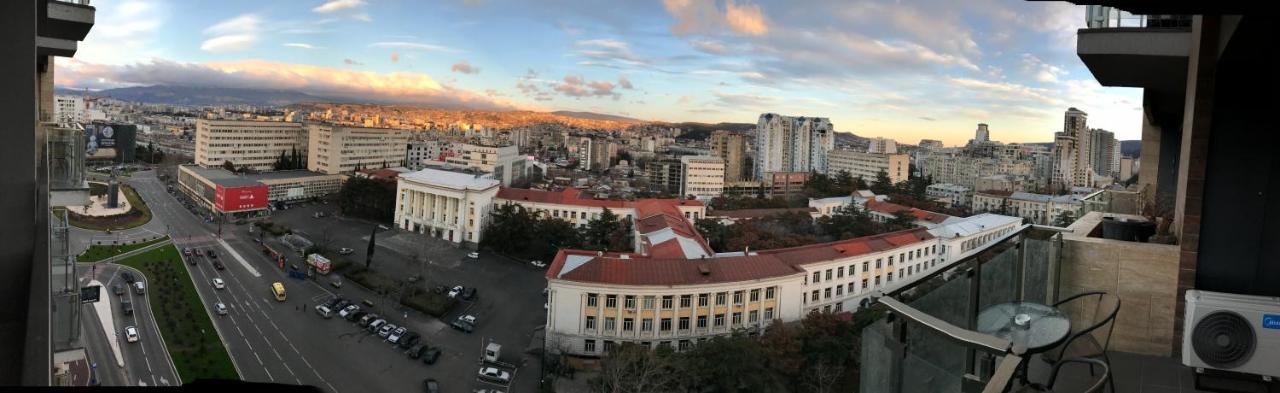 Hotel Ameri Plaza Tiflis Exterior foto